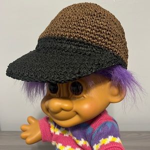 NWOT Cotton On Paper Crotchet Hat, Brown and Black